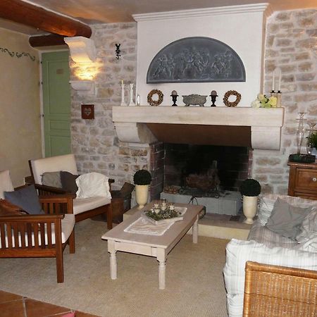 Bed and Breakfast La Capucine Lagnes Экстерьер фото